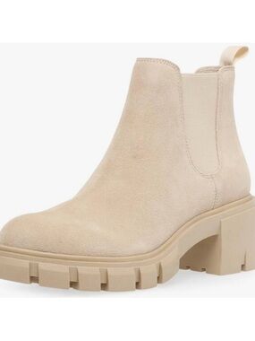 Steve Madden Beige Suede Chunky Chelsea Boot